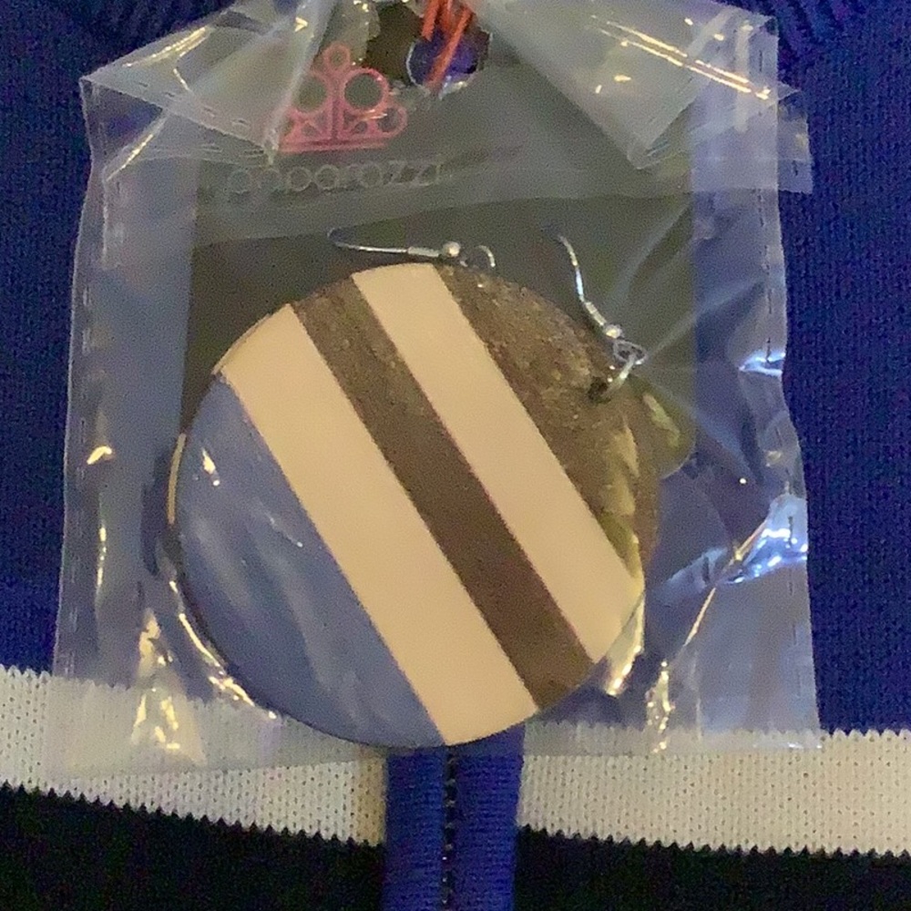 pre-loved Ralph Lauren Polo Sweater size 1 XL with free matching earrings - Picture 2 of 7